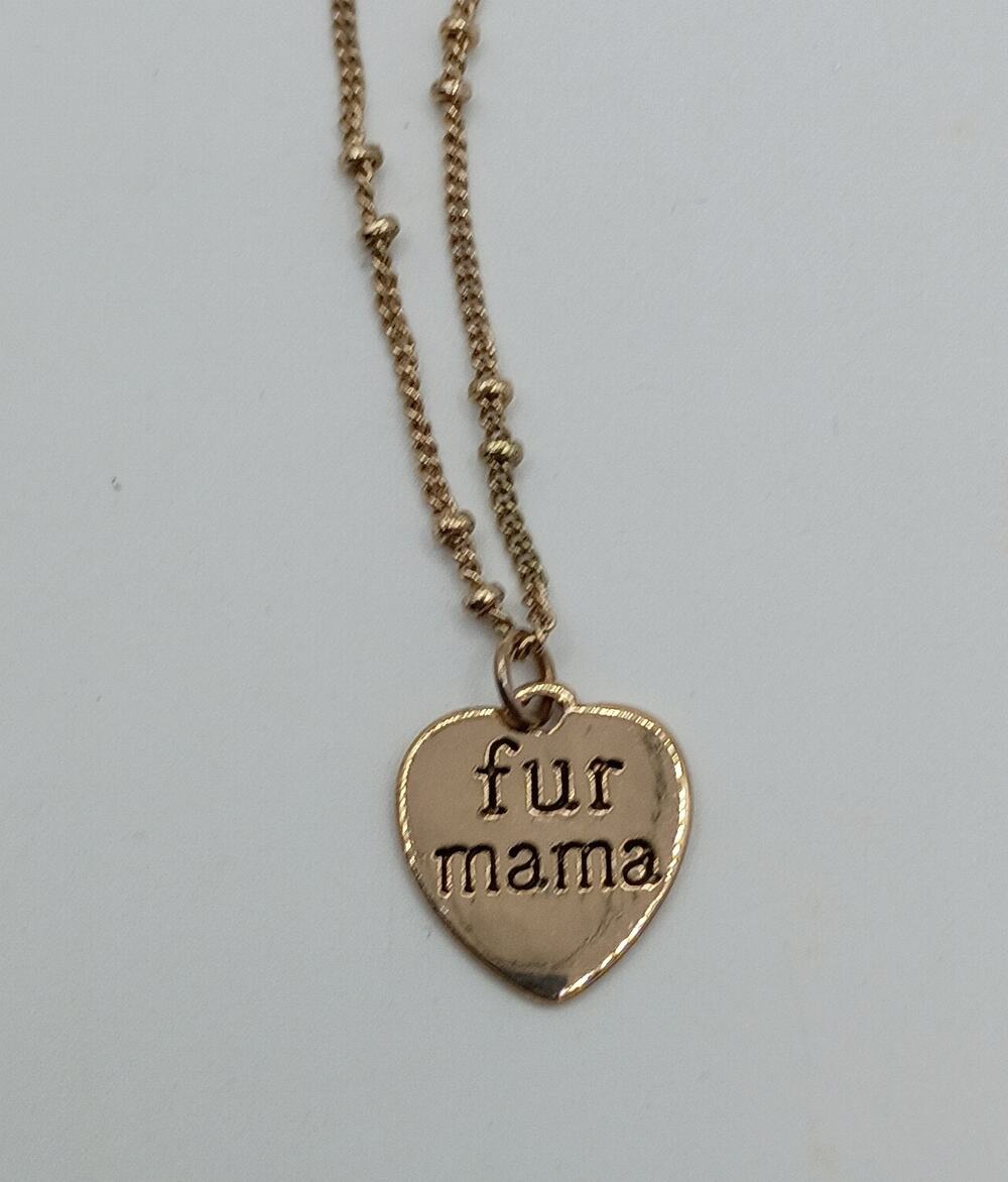 Gold-Tone “fur mama” Heart Pendant Necklace – 15"–17"
